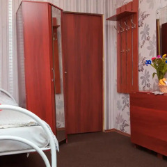 Marusya House Hostel Стандартный семейный номер с двуспальной кроватью фото 8