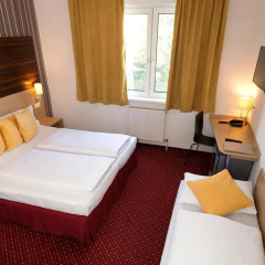 Arion Airport Hotel 4* Стандартный номер с двуспальной кроватью фото 3
