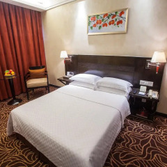 Huashi Hotel комната для гостей