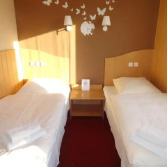 Hotel Atlantis 2* Стандартный номер с 2 отдельными кроватями фото 9