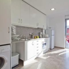 Отель Charmsuites Nou Rambla Апартаменты с 2 отдельными кроватями фото 11