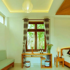 Отель Riverside Plum Garden Homestay 2* Номер Делюкс с двуспальной кроватью фото 6
