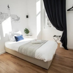Отель Lisbon Check-In Guesthouse 3* Стандартный номер с различными типами кроватей фото 10