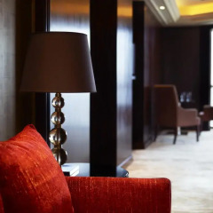 Отель Sheraton Shenzhen Futian Hotel Китай, Шэньчжэнь - отзывы, цены и фото номеров - забронировать отель Sheraton Shenzhen Futian Hotel онлайн удобства в номере фото 2