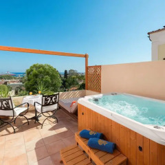 Nikos Takis Fashion Boutique Hotel бассейн фото 2