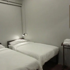 Rimklong Hostel - Adults Only Номер Делюкс с различными типами кроватей фото 4