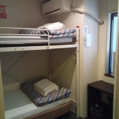 International Hostel Khaosan Fukuoka Кровать в женском общем номере фото 4