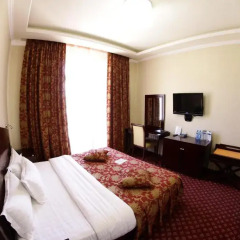 Отель Golden Palace Tsakhkadzor 4* Стандартный номер с двуспальной кроватью фото 10