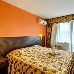 Отель Bansko Spa And Holidays Банско комната для гостей фото 2
