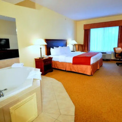Отель Country Inn & Suites Queensbury спа