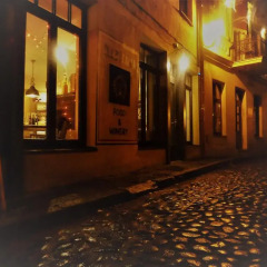Отель Guest House in Old Town гостиничный бар