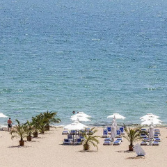 Отель Bogoevi Apartments Болгария, Бургас - отзывы, цены и фото номеров - забронировать отель Bogoevi Apartments онлайн пляж фото 2