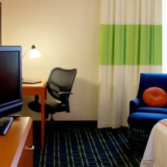 Отель Fairfield Inn & Suites by Marriott Albuquerque Airport 2* Стандартный номер с различными типами кроватей фото 10