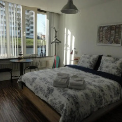 Отель Bed and Breakfast Amsterdam West комната для гостей фото 4