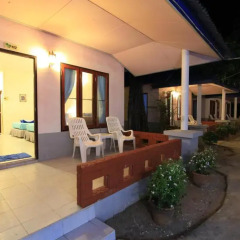 Отель Saladan Beach Resort 3* Бунгало с различными типами кроватей фото 17