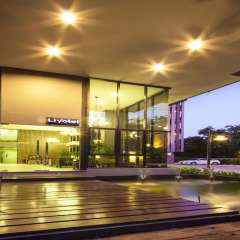 Livotel Hotel Lat Phrao Bangkok бассейн