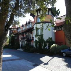 Hotel Torres de Somo парковка