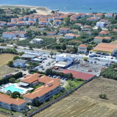 Отель Kalives Resort парковка