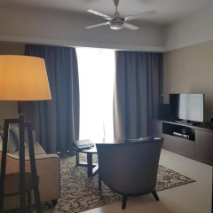 Отель Somerset Ho Chi Minh City 4* Улучшенные апартаменты с различными типами кроватей фото 3