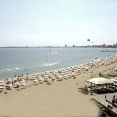 Отель Carina Beach Aparthotel - Free Private Beach пляж