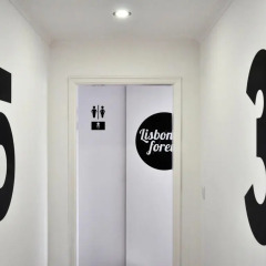 Lisbon Forever Hostel банкомат