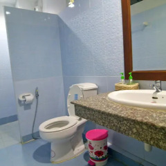 Chang Hostel Кровать в общем номере с двухъярусной кроватью фото 7