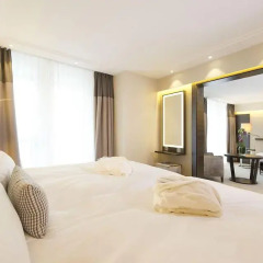 Отель Pullman Munich 4* Улучшенный люкс с различными типами кроватей