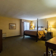 Отель Clarion Inn and Summit Center удобства в номере фото 2