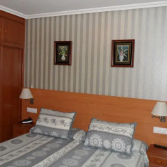 Hotel Alemar комната для гостей