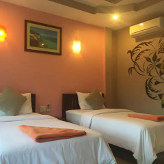 Baan Suan Ta Hotel 2* Улучшенный номер с двуспальной кроватью фото 6