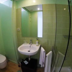 Отель Dukes Corner Guest House Стандартный номер разные типы кроватей фото 5