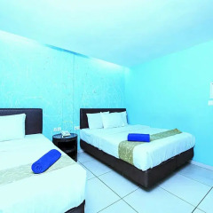 Hotel Al Jafs 3* Семейный номер Делюкс с двуспальной кроватью