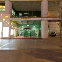 SH Seoul Hostel парковка