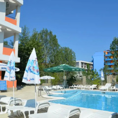Отель Abelia Apartments Болгария, Солнечный берег - отзывы, цены и фото номеров - забронировать отель Abelia Apartments онлайн бассейн
