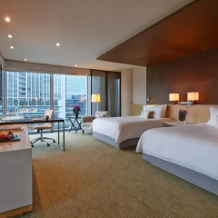 Four Seasons Hotel Tokyo at Marunouchi 5* Номер категории Премиум с различными типами кроватей