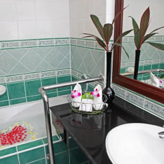 Samui First House Hotel 3* Номер Делюкс с различными типами кроватей фото 5