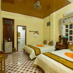 Отель Homestay Thanh Phuong 2 2* Улучшенный номер с различными типами кроватей фото 5