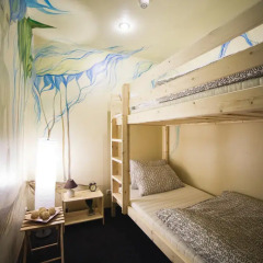 Art Hostel Contrast Номер категории Эконом с 2 отдельными кроватями (общая ванная комната)