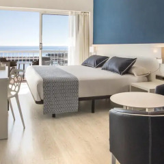 Отель Catalonia Del Mar - Только для взрослых 4* Улучшенный номер с различными типами кроватей фото 10