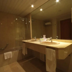 Hotel Hoyuela 4* Стандартный номер с различными типами кроватей фото 8