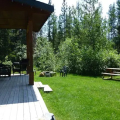 Отель Mica Mountain Lodge & Log Cabins балкон