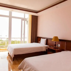 Tuan Chau Marina Hotel комната для гостей