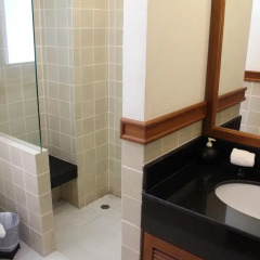 Отель Phuket Marbella Villa 4* Вилла с различными типами кроватей фото 18