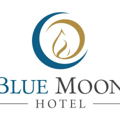 Blue Moon Hotel спортивное сооружение