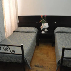 Hostel Beauty Стандартный номер с 2 отдельными кроватями (общая ванная комната) фото 6