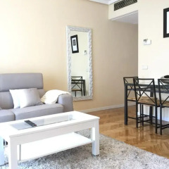 Апартаменты Vázquez de Mella by Forever Apartments комната для гостей фото 2