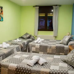 Отель Apartamento Cal Po Торрельес-де-Фош фото 2