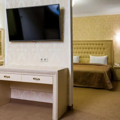 Гостиница Carat 4* Люкс с разными типами кроватей фото 8