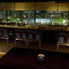 Отель Yukai Resort Saiki Bekkan Мисаса гостиничный бар