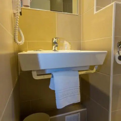 Отель Brit Hôtel Abc Champerret 2* Стандартный номер с различными типами кроватей фото 4